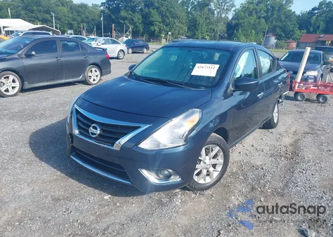 2015 Nissan Versa 1.6 Sv z USA, uszkodzony, nr VIN 3N1CN7AP2FL950460